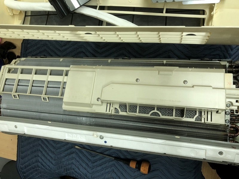 ダイキンエアコン完全分解洗浄【AN40PEBKP-W】 令和3年4月14日の日記 